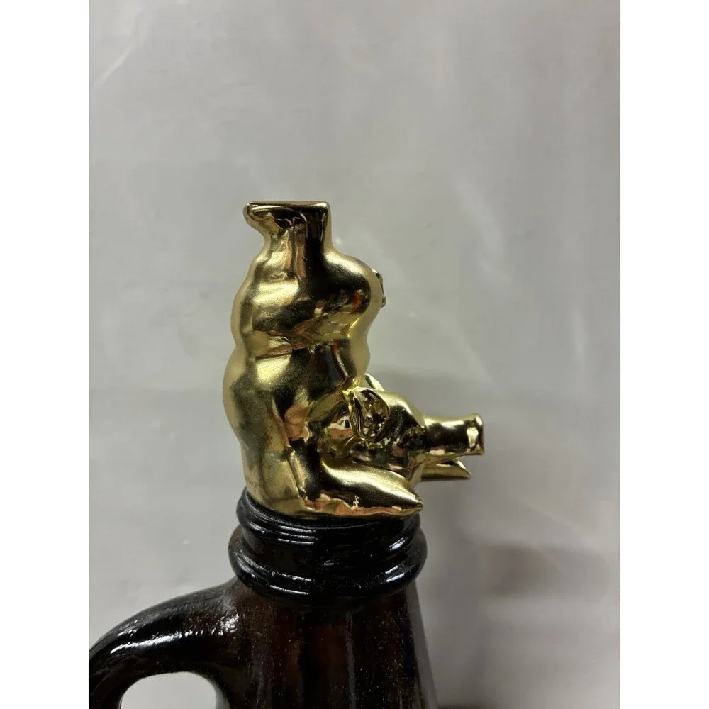 WhistlePig Bottoms Up Pig Bottle Pourer Pour Spout Gold/Black Metal Rubber